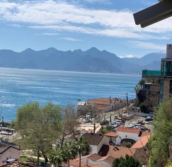 Hamburg Apart Hotel Antalya