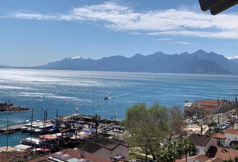 Hamburg Apart Hotel Antalya