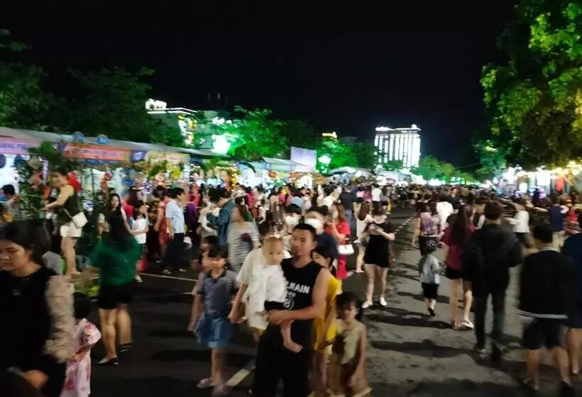 هتل Hoa Mai Plus Hostel