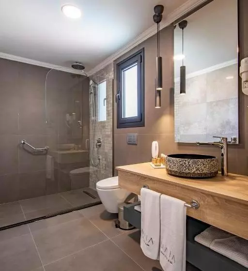 Maia Luxury Beach Hotel & Spa