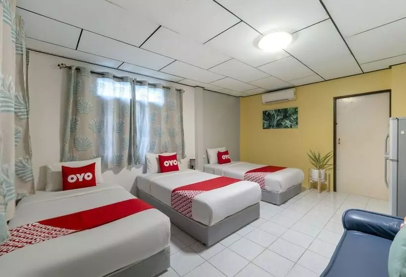 Hotelli Oyo 75322 Tha Burapa Resort Bangsean