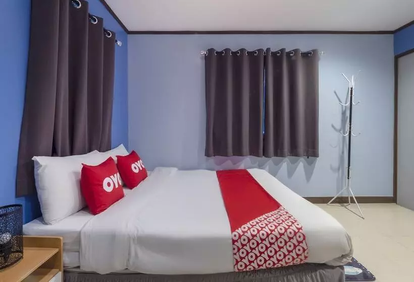 Hotelli Oyo 75322 Tha Burapa Resort Bangsean