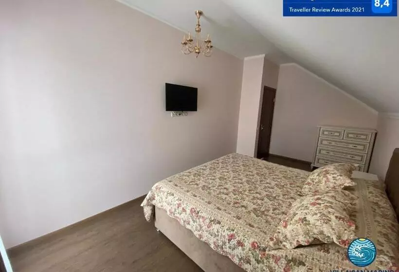 ホテル Villa San Marino