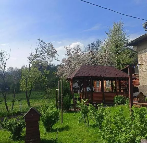 Majatalo гостьовий двір