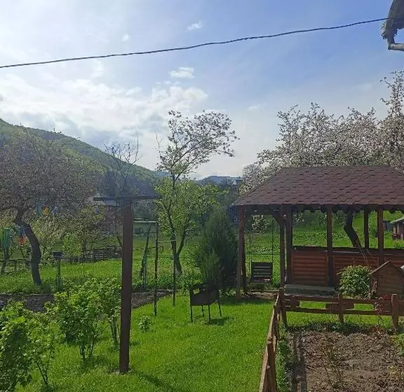 Majatalo гостьовий двір