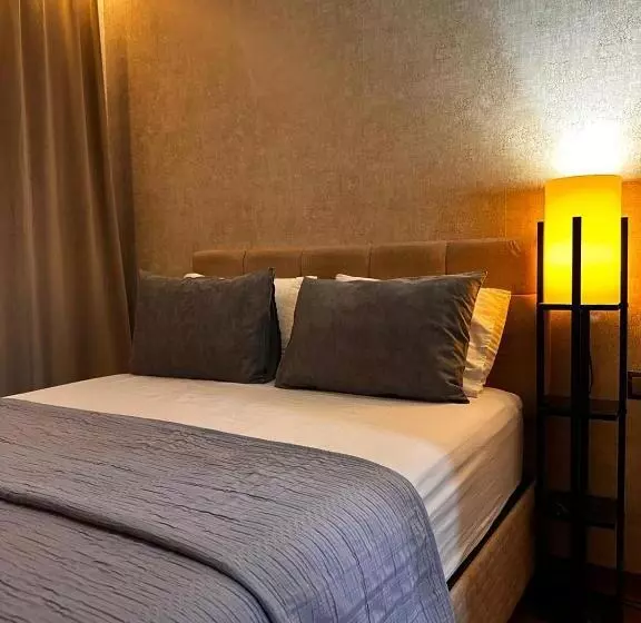 هتل Sabi̇ha Gokcen İstanbul Houses