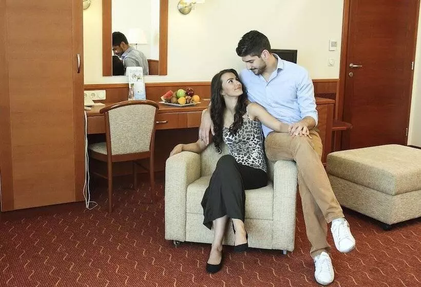 Airport Hotel Budapest