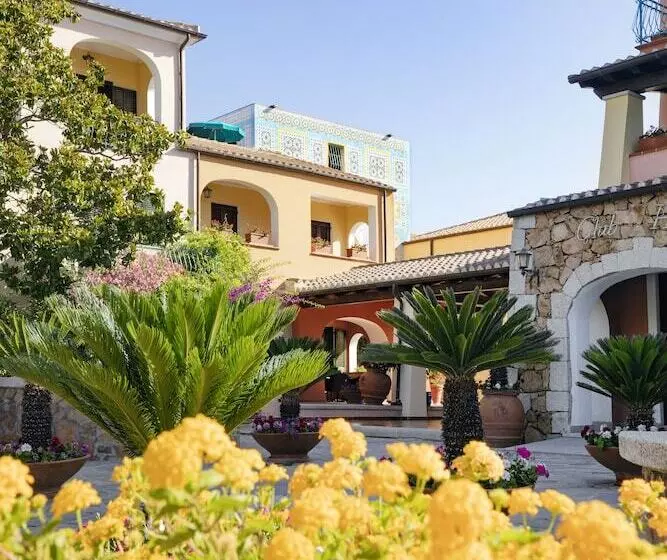 Club Hotel Torre Moresca