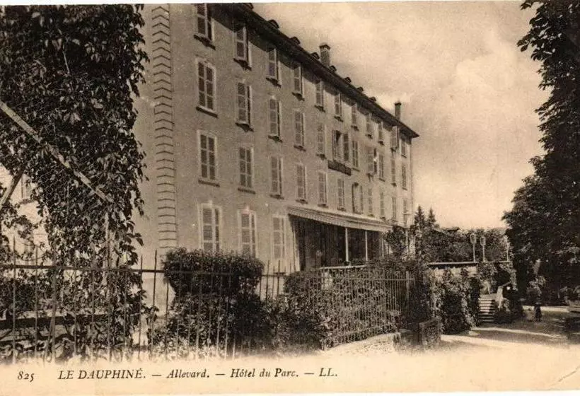 Отель Hôtel Du Parc