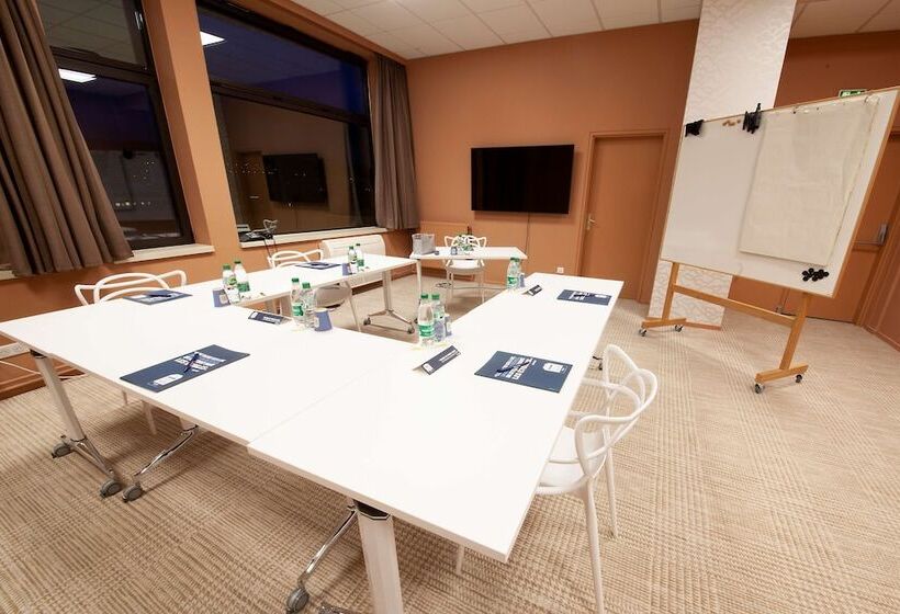 Kyriad Prestige Hotel Clermont Ferrand