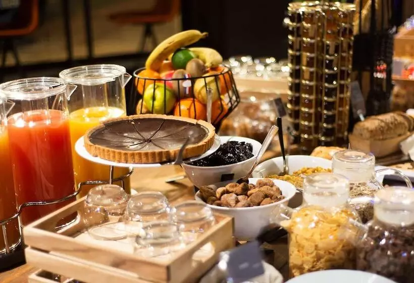 Kyriad Prestige Hotel Clermont Ferrand