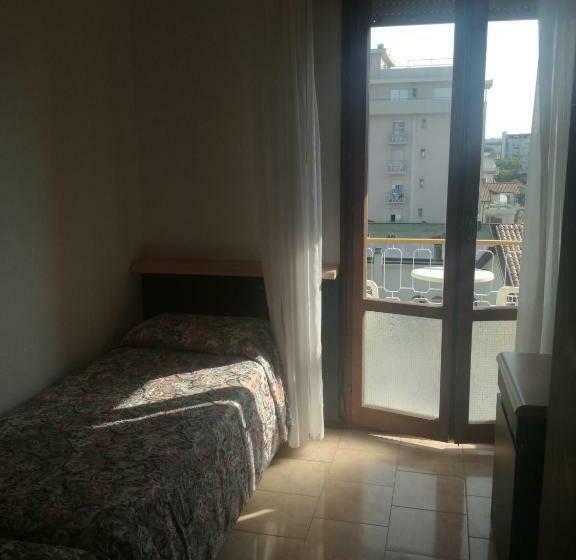 Hotel MaxiHeron & Hotel MiniHeron