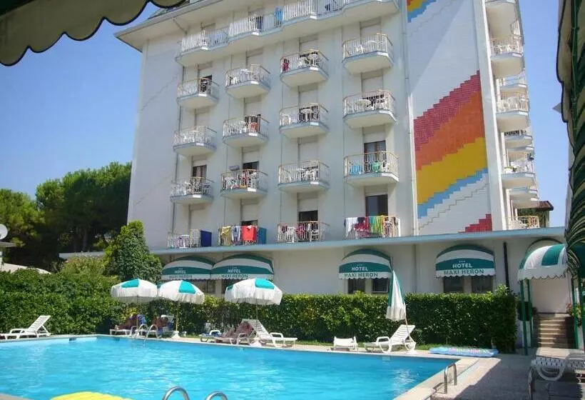 Hotel MaxiHeron & Hotel MiniHeron