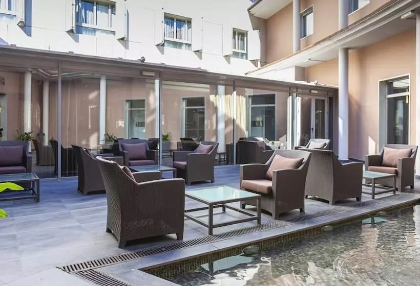 هتل Porcel Torneo