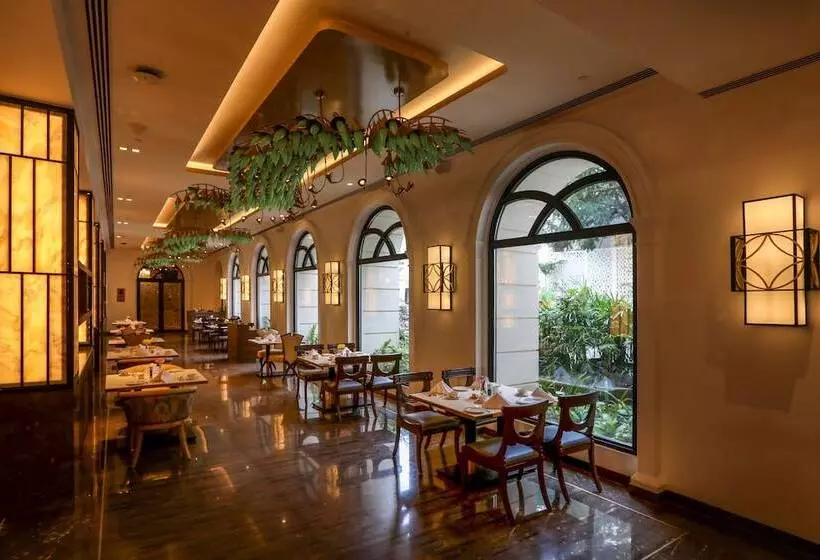 Radisson Blu Hotel & Suites Grt Chennai