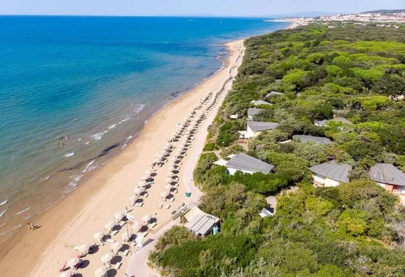 هتل Riva Degli Etruschi