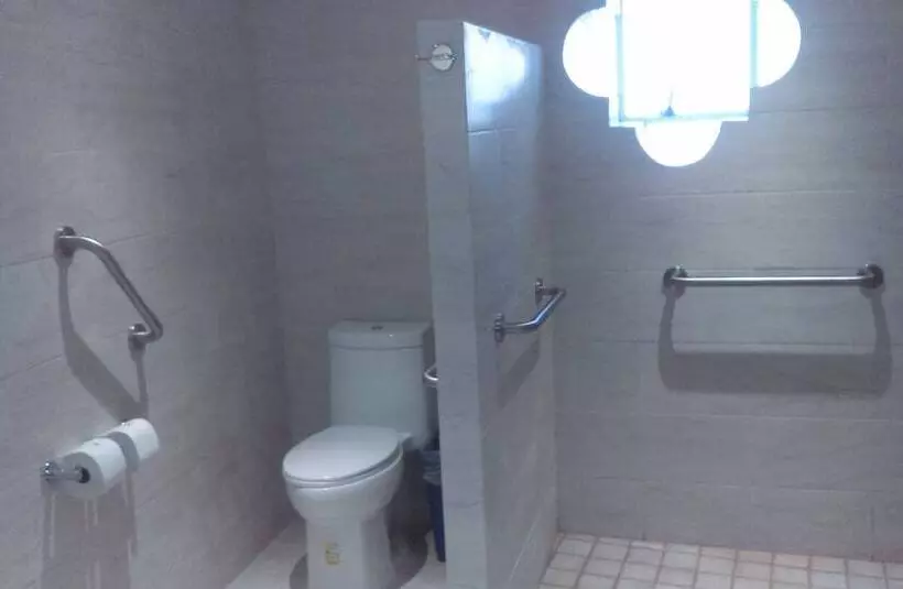 هتل San Francisco Plaza