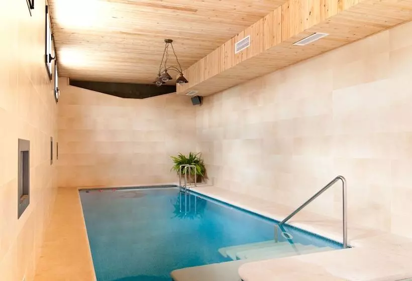 호텔 Segles   Turismo De Interior