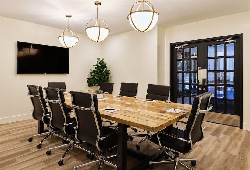 فندق The Metcalfe By Gray Collection