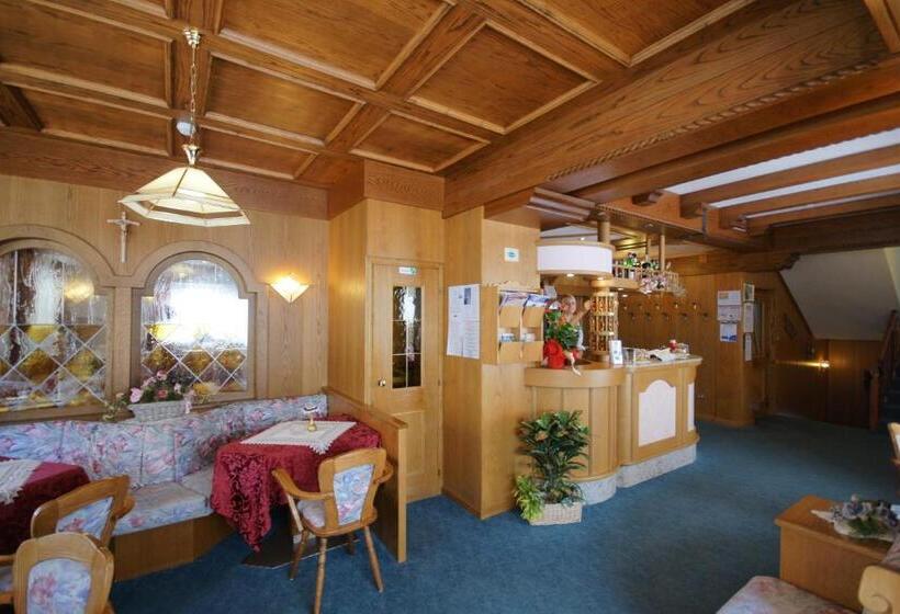 בית מלון כפרי Villa Cima Undici