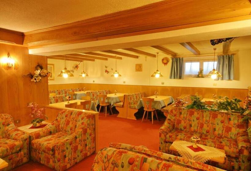 בית מלון כפרי Villa Cima Undici