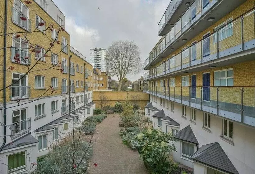 Marlin Apartments Commercial Road   Limehouse