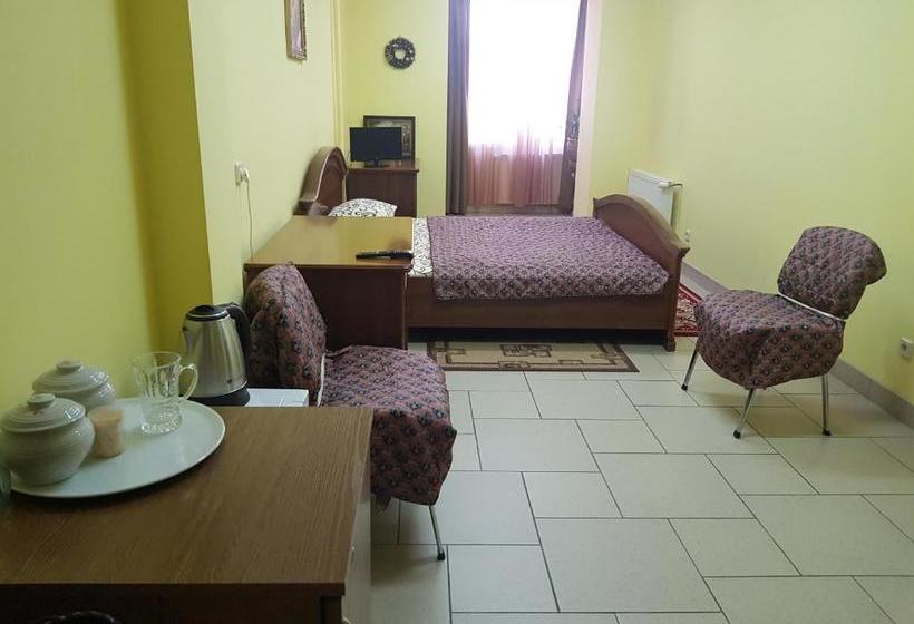 فندق صغير мини готель