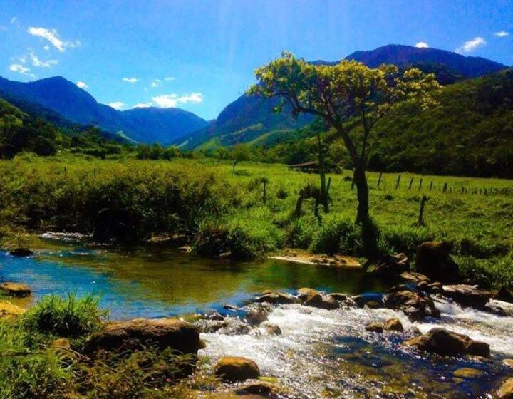 Hospedaria Pousada Acacia Imperial