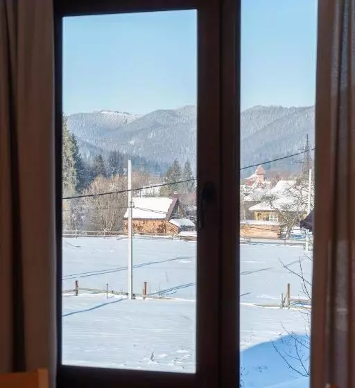 Apartments Chalet Girska Hatyna