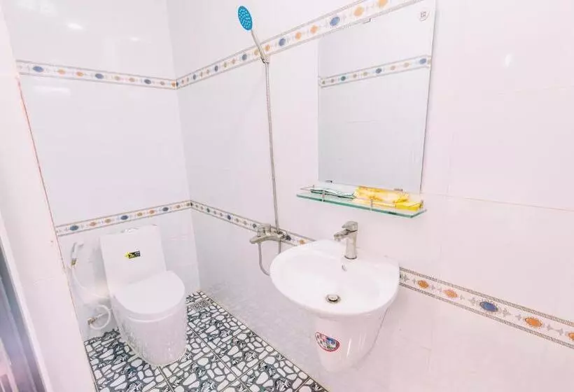 تختخواب و صبحانه Motel Phạm Lũy