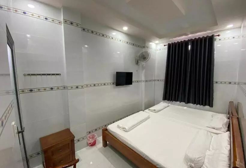 تختخواب و صبحانه Motel Phạm Lũy