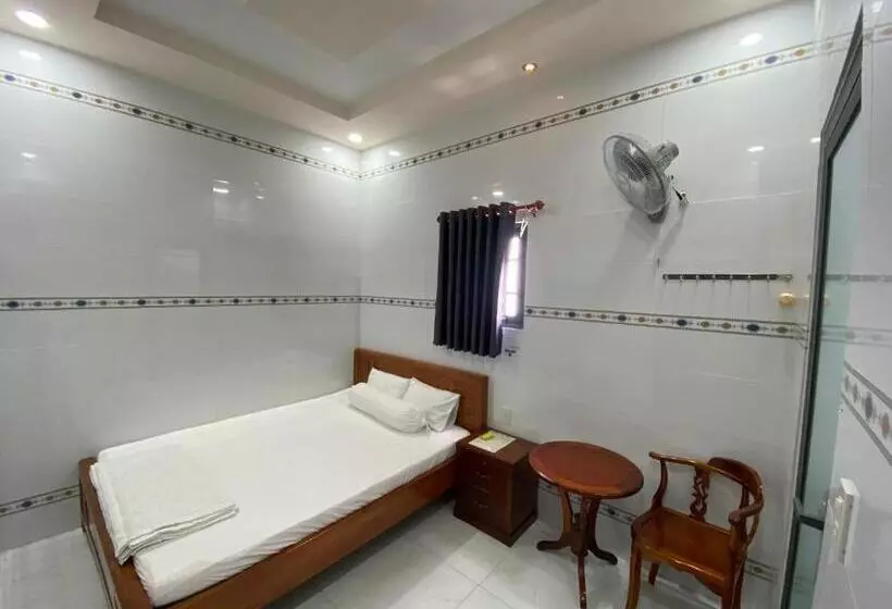 تختخواب و صبحانه Motel Phạm Lũy