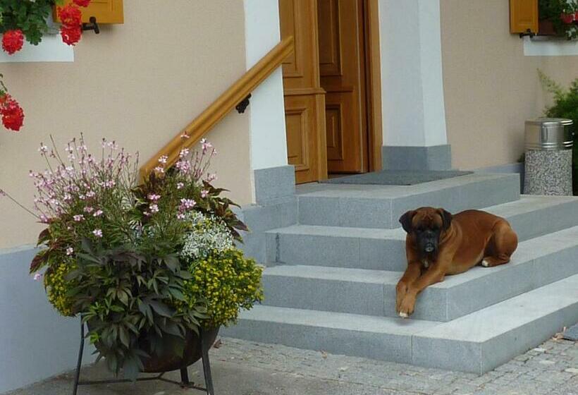 هتل Farm Stay Rotovnik   Plesnik