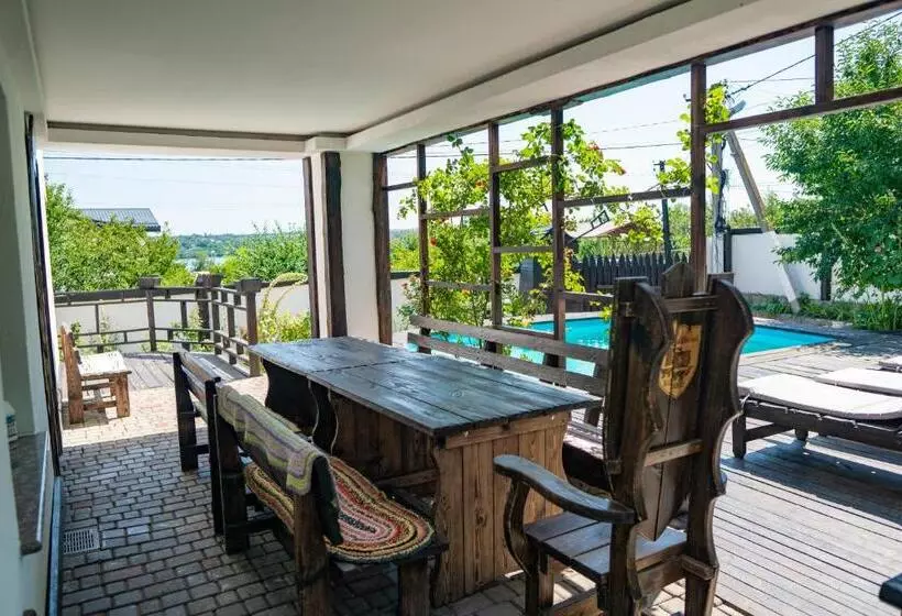 هتل Kodatskiy Kosh