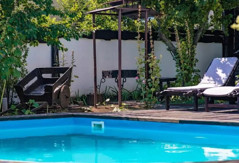 هتل Kodatskiy Kosh