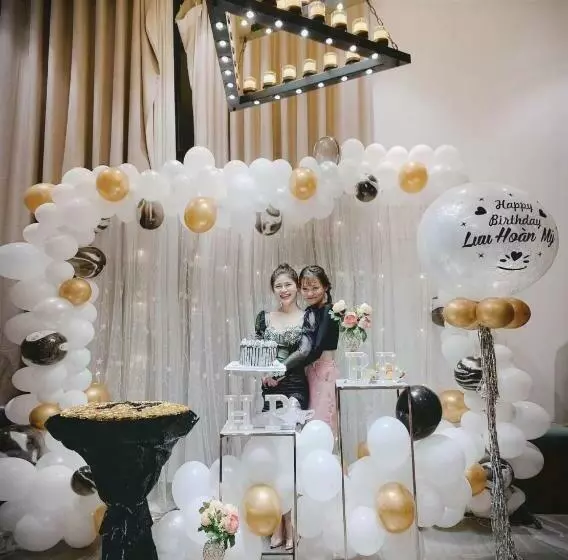 هتل Krystal Tam đảo
