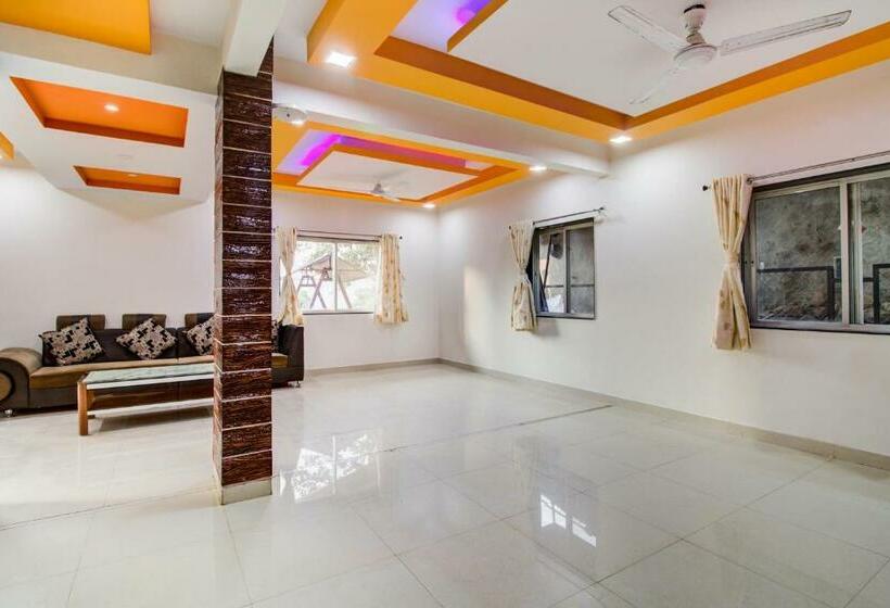 ホテル Flagship 23505 S Ramada Village