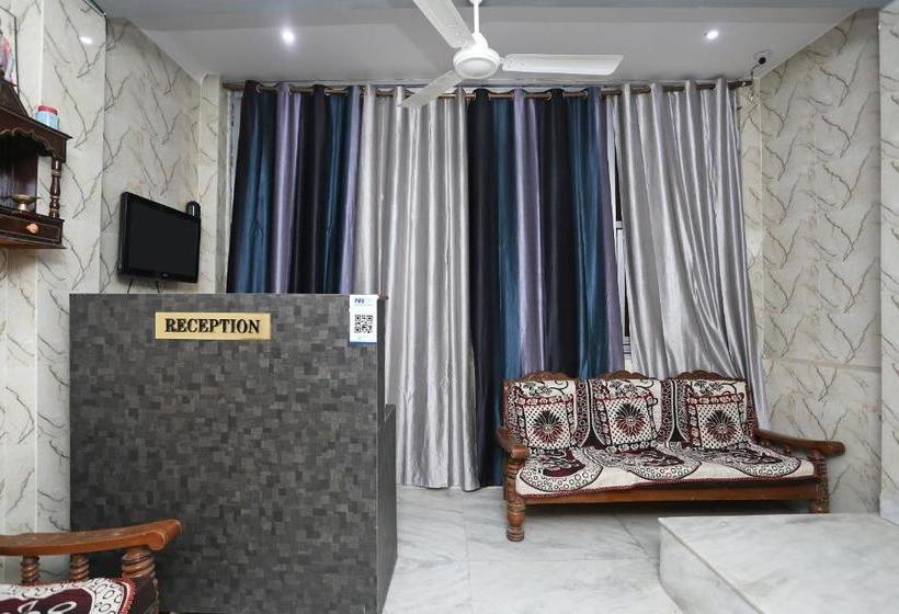 호텔 Spot On Sunrise Guest House Near Leisure Valley Park