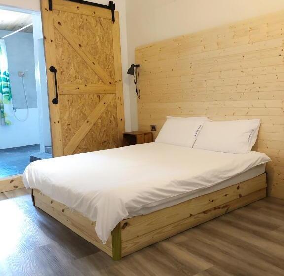 تختخواب و صبحانه 男子漢青年旅店