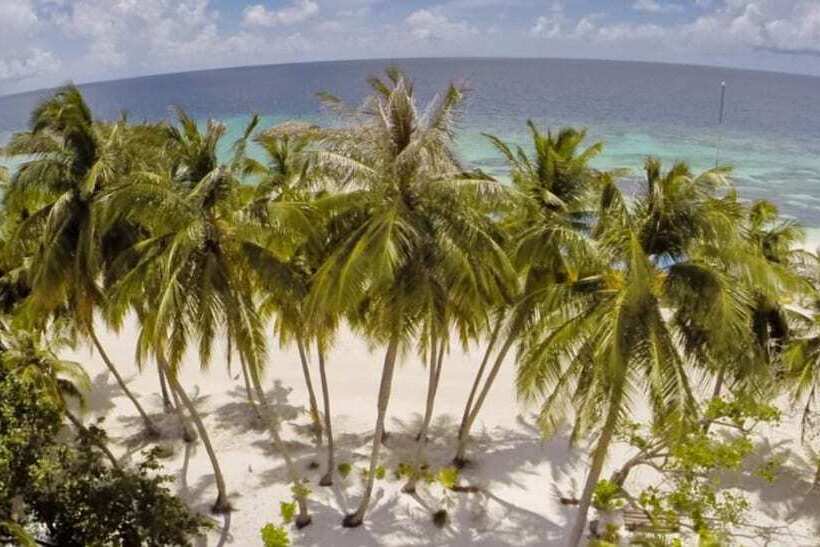 پانسیون Crystal Sands