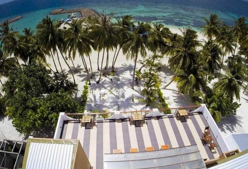 پانسیون Crystal Sands