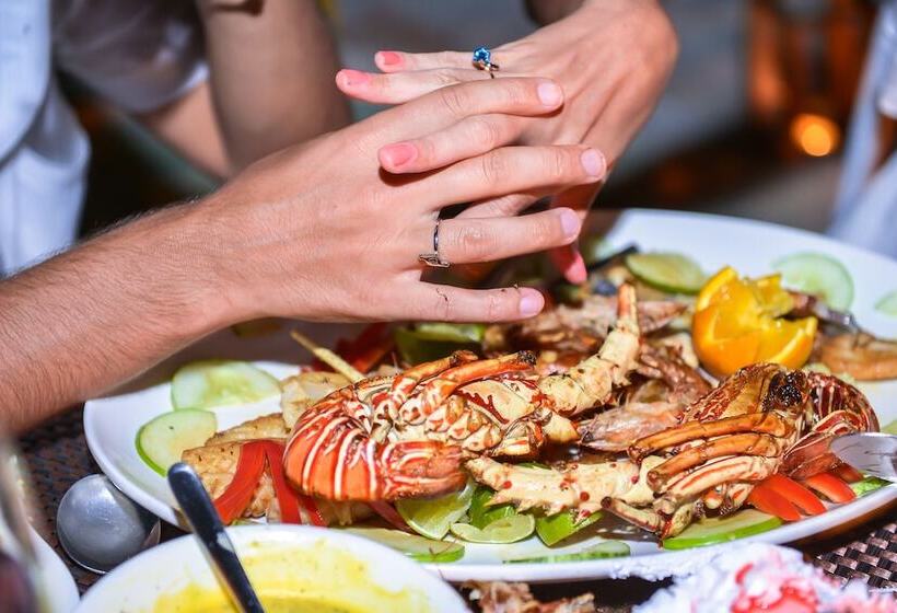 پانسیون Crystal Sands