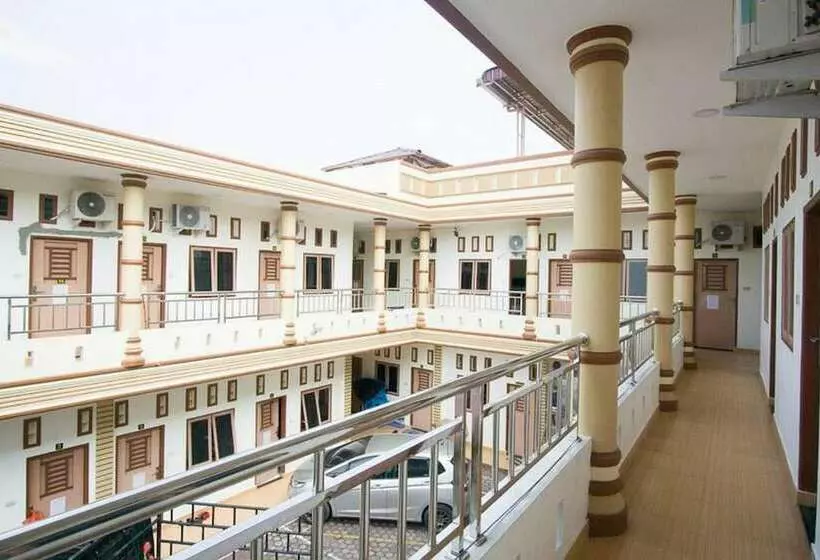 Majatalo Reddoorz @ Pematangsiantar 2