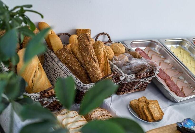 בית מלון כפרי Faliraki Premium