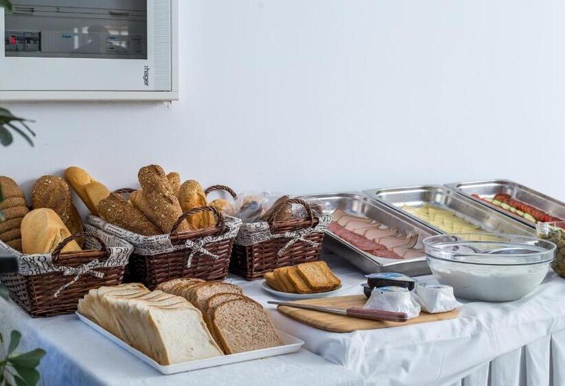 בית מלון כפרי Faliraki Premium