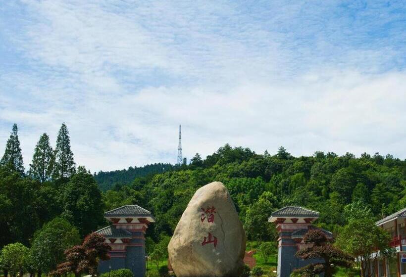 Country Garden Phoenix Hotel Xianning