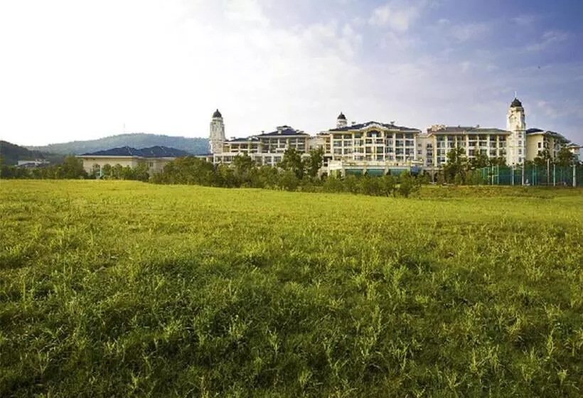 Country Garden Phoenix Hotel Xianning
