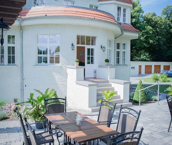 호텔 Villa Ingeborg