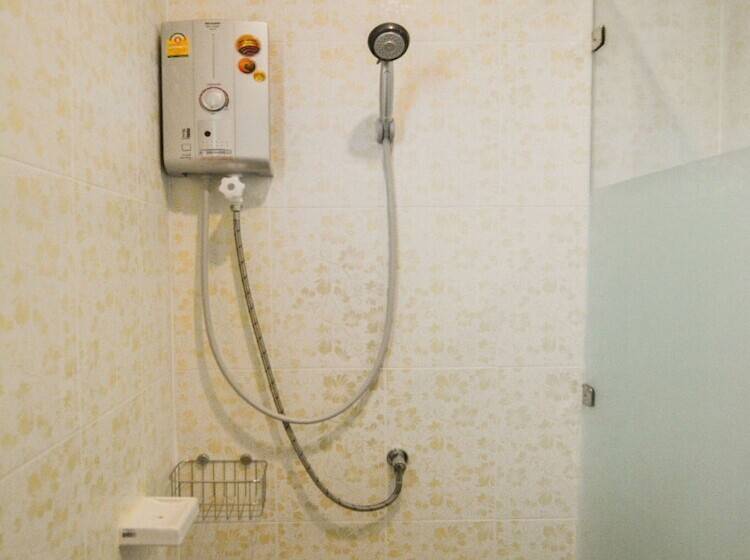 Hotel Baan Yokmhanee