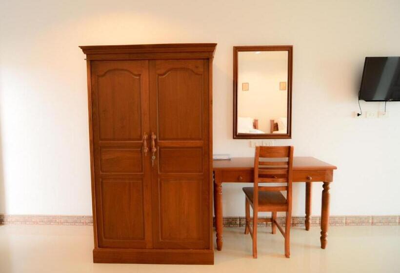 Hotel Baan Yokmhanee